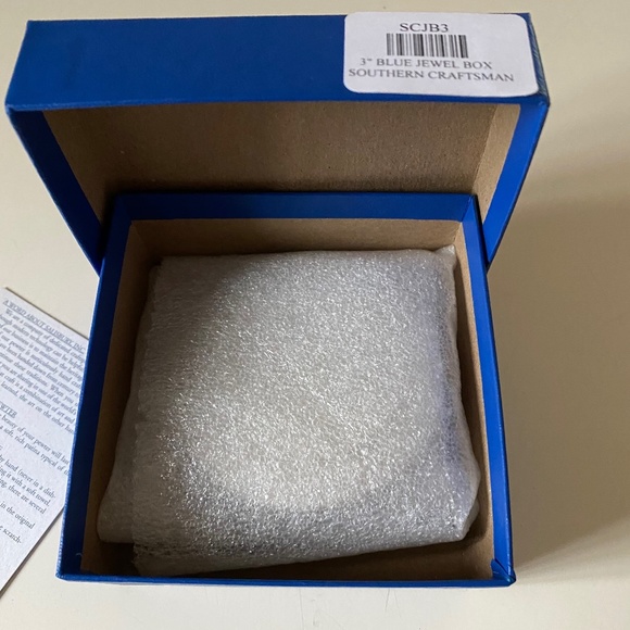 Salisbury Pewter "Southern Craftsmen" Jewel Box - Picture 2 of 13